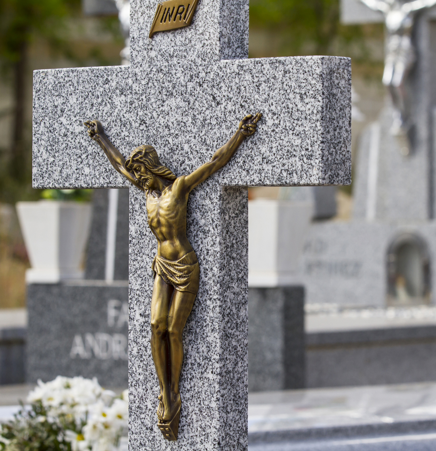 Lapidi E Arte Cimiteriale Impresa Servizi Funebri In Provincia Di Venezia